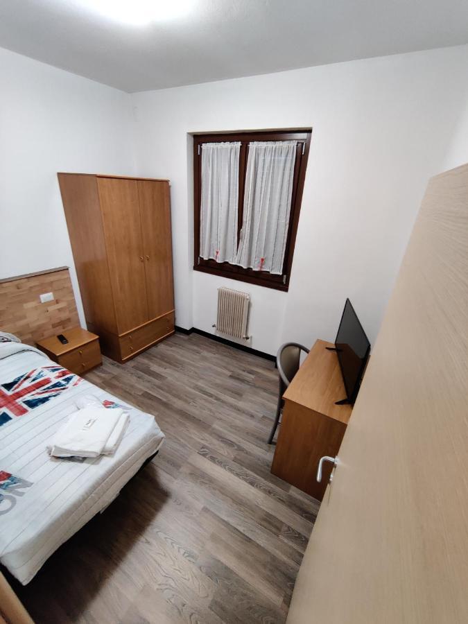 Albergo Baffo Chiuro Экстерьер фото