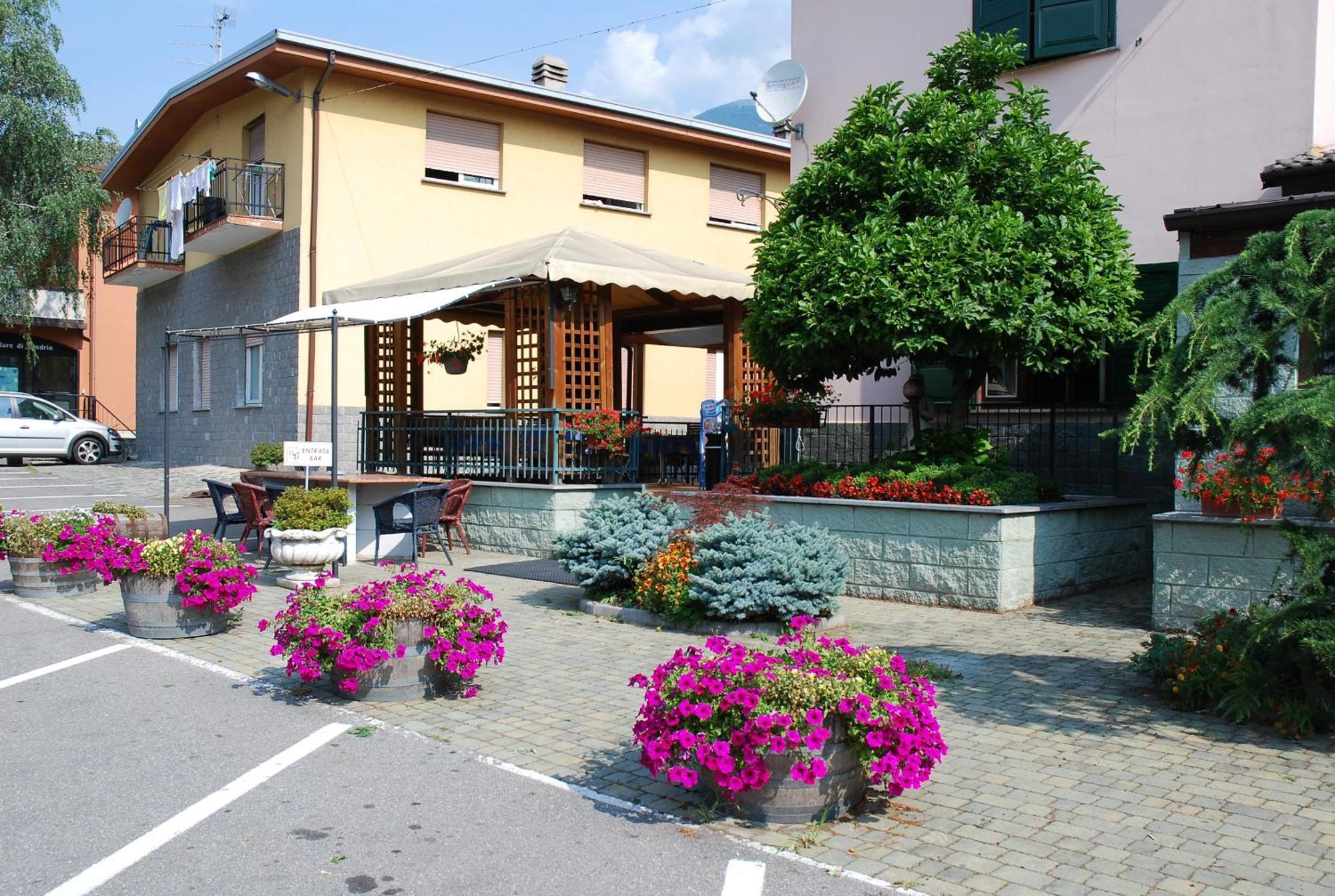 Albergo Baffo Chiuro Экстерьер фото
